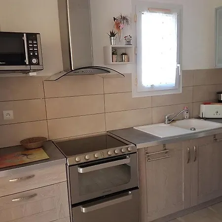 Lejlighed Appt 2 Pieces 28m2 + Loggia 7m2 Ref 4013
